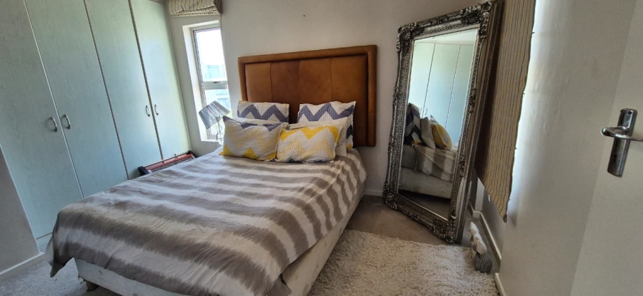 2 Bedroom Property for Sale in Waves Edge Western Cape